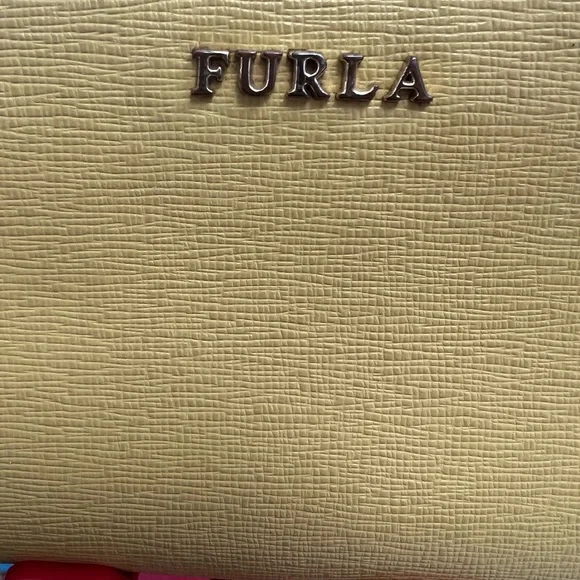 FURLA Leather Wallet Authentic Bought in Japan - Picture 11 of 14